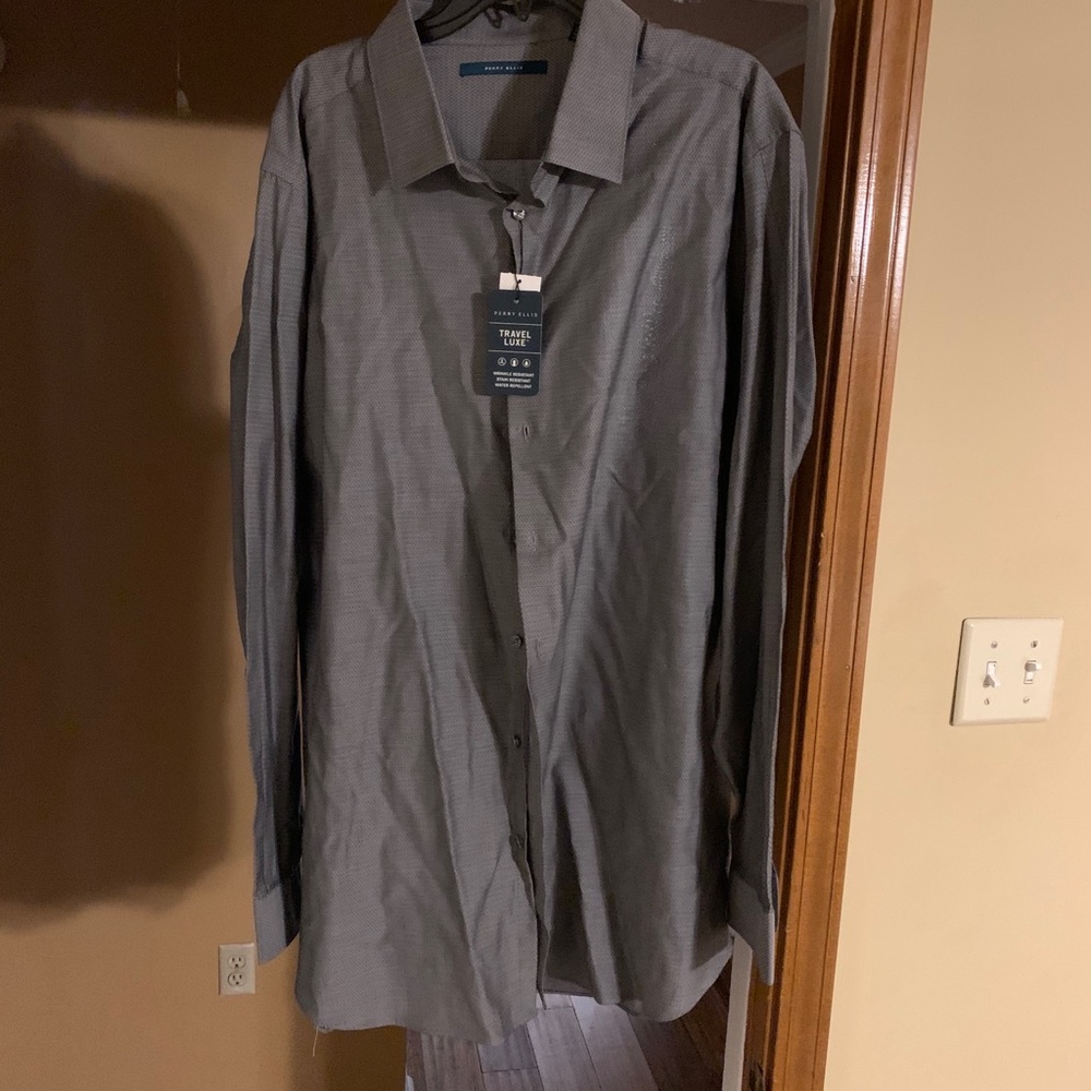 Perry Ellis long sleeve shirt